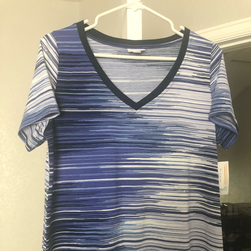 Lularoe Christy Tee